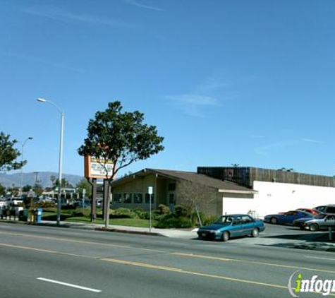 Sundowner's Family Restaurant - Fontana, CA