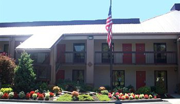 Red Roof Inn - Kingsport, TN