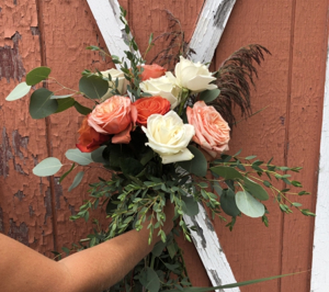 Antonina's Floral Design - Hardy, VA