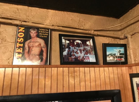 Pro Shop Pub - Clearwater, FL