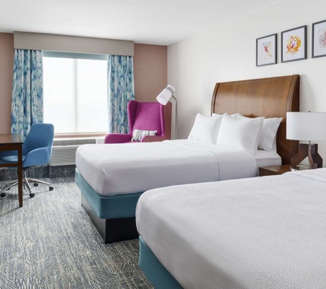 Hilton Garden Inn Orlando at SeaWorld - Orlando, FL