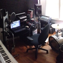 MaDAME GROOVE Records - Recording Studio Equipment