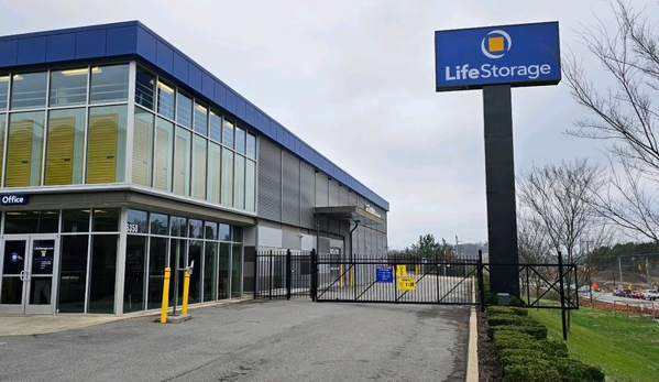 Life Storage - Nashville - Nashville, TN