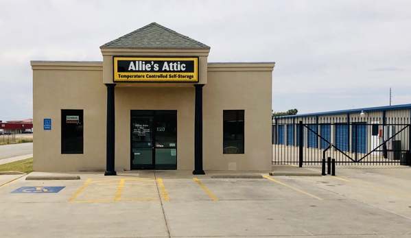 Allie's Attic - Lubbock, TX. Stop in today for all your storage needs