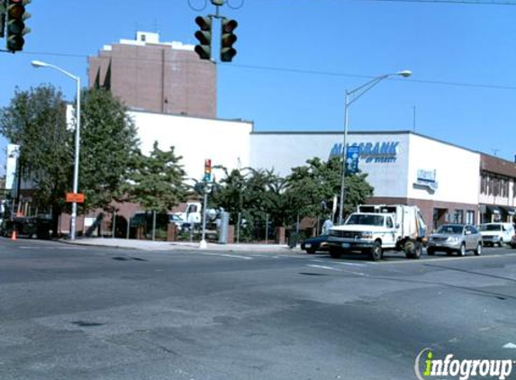 Eastern Bank - Everett, MA