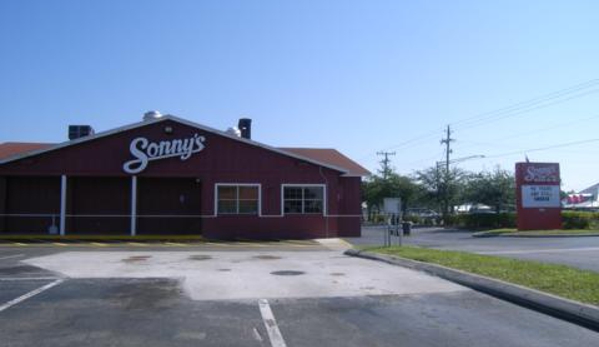 Sonny's Bar-B-Q - Sanford, FL