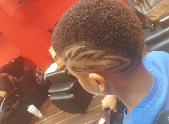 Cuts by Javar - Houston, TX