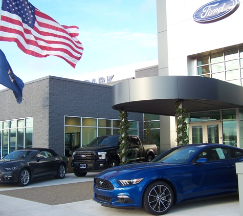 Hines Park Ford - New Hudson, MI