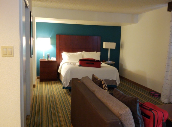Residence Inn Phoenix - Phoenix, AZ. Fresh and clean, queen bed suite w/ fireplace. 