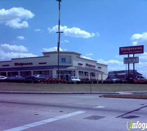 Walgreens - Fort Worth, TX