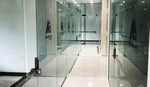 South Coast Glass & Mirrors - Burleigh Heads, QLD