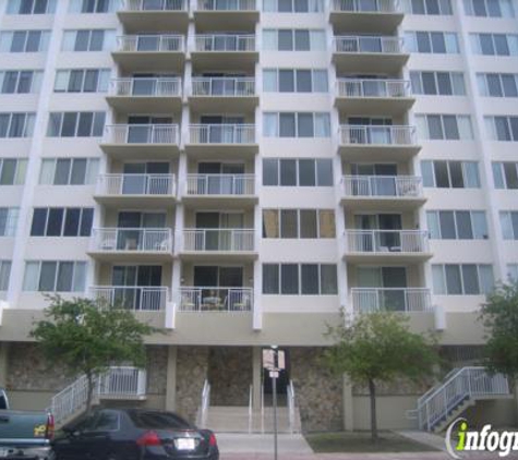 Bayview Condominium - Miami Beach, FL