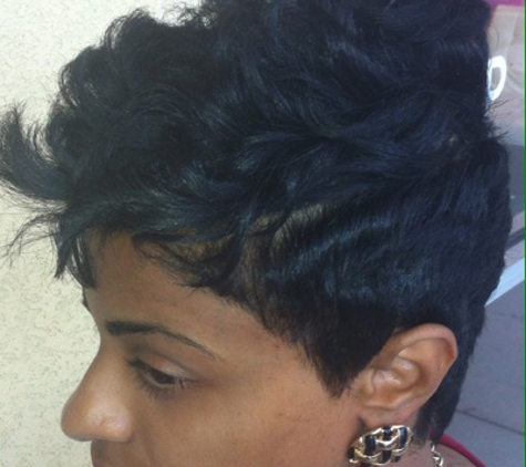 Sol' Divas Hair Studio Presents Matesha Natalia - Jacksonville, FL