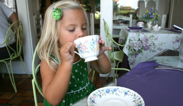 Lavender N Lace Tea Room - Lake Alfred, FL