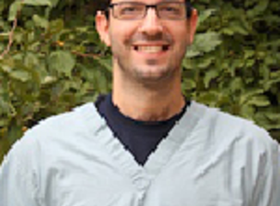 Dr. Mikel M Llanes, MD - Ypsilanti, MI