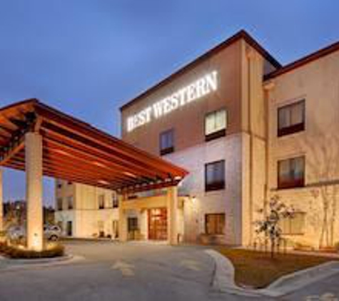 Best Western Plus Austin Airport Inn & Suites - Austin, TX