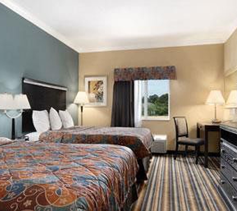 Days Inn by Wyndham Rockdale Texas - Rockdale, TX