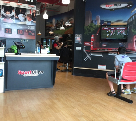 Sport Clips - Baton Rouge, LA