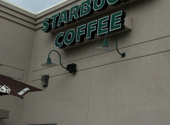 Starbucks Coffee - Sterling Heights, MI