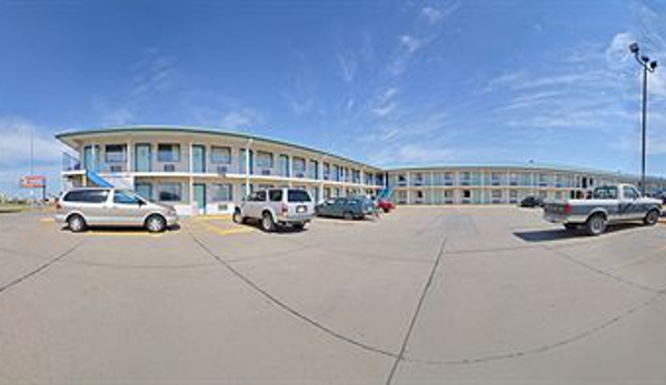 Americas Best Value Inn Lincoln - Lincoln, NE