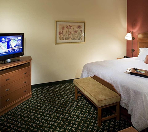 Hampton Inn & Suites Tulare - Tulare, CA