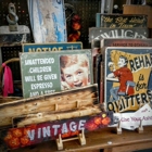 Junk & Disordely Vintage Thrift