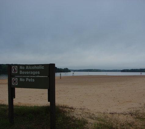 U S Government Corp Of Engineers Earl Cook Day Use Park - Lagrange, GA. Great Beach.