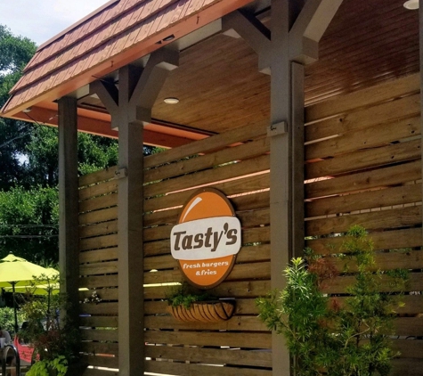 Tasty's Fresh Burgers & Fries - Fernandina Beach, FL