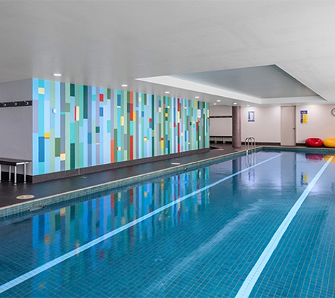 Meriton Suites - Broadbeach, QLD