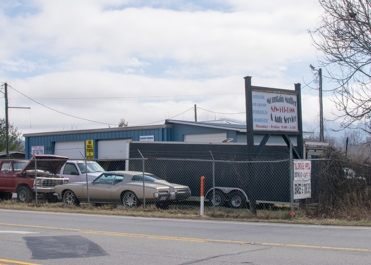 Mountain Muffler & Auto Service Candler, NC 28715