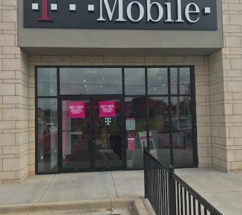 T-Mobile - Gardendale, AL