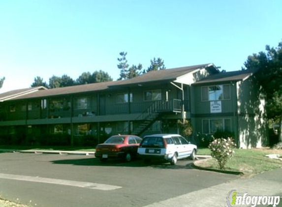 Cottonwood Manor Apartments - Albany, OR