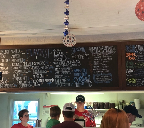 Selmas Ice Cream Parlor - Afton, MN