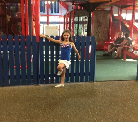 Eagles Nest Indoor Playground - Saint Paul, MN