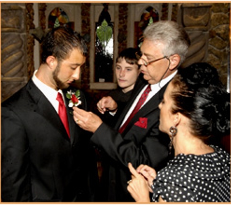 Wedding Officiant-Reverend Joe Calovic