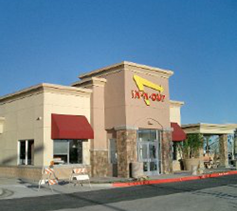 In-N-Out Burger - Gilbert, AZ