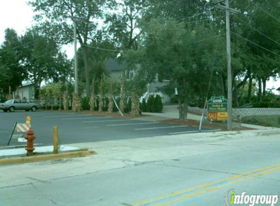 Luurs Garden & Flower Shoppe - Hillside, IL