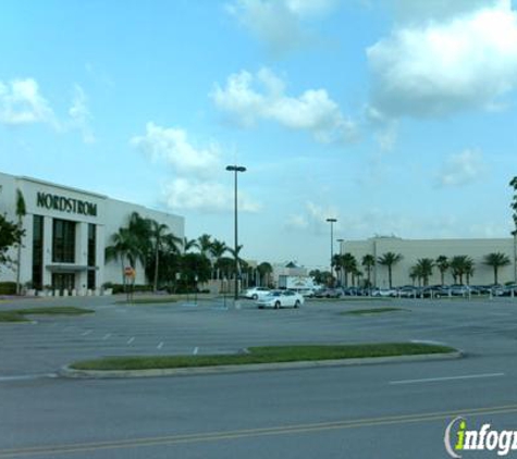 Lovesac - Boca Raton, FL