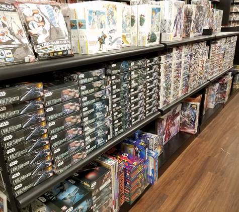 Gravity Damage Collectibles - San Antonio, TX