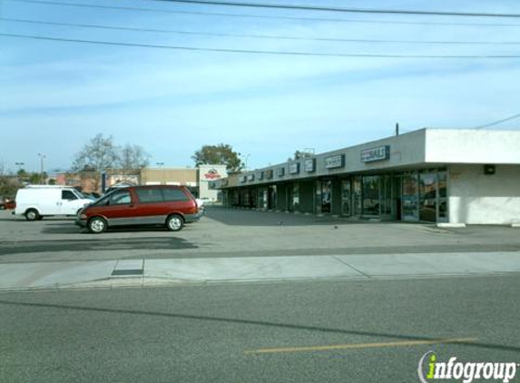 Card Zone - Costa Mesa, CA