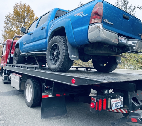 Lion Towing LLC - Seattle, WA. Towing service