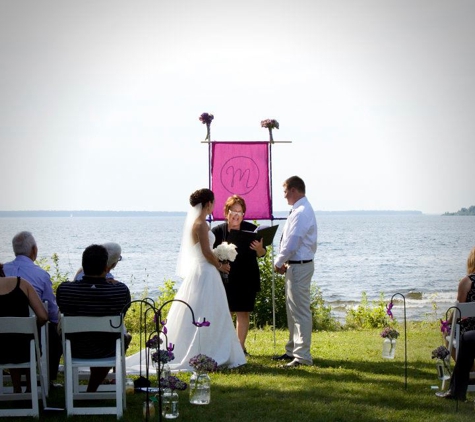 The Door County Wedding Officiant - Sturgeon Bay, WI