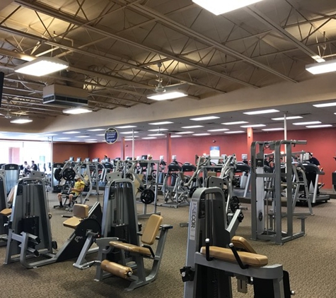 Club Fitness - Ellisville - Ellisville, MO