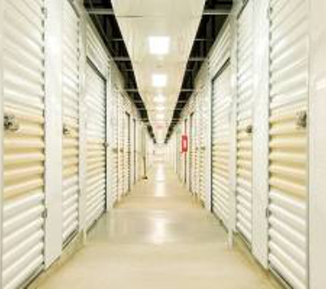 MaxSecure Storage- 3540 Douglas - Wichita, KS