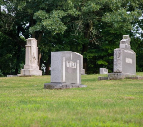 Saint James Cemetery - Manchester, CT