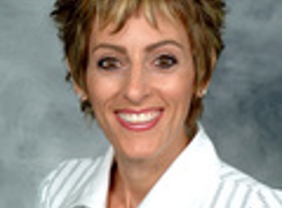 Claudia C Minadeo-Fox, DDS - Cleveland, OH