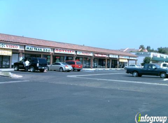 The Colorist Salon - Santa Ana, CA