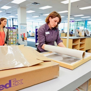 FedEx Office Print & Ship Center - Syracuse, NY