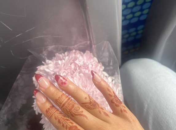 Pink Tulip Nail and Beauty - Dee Why, NSW