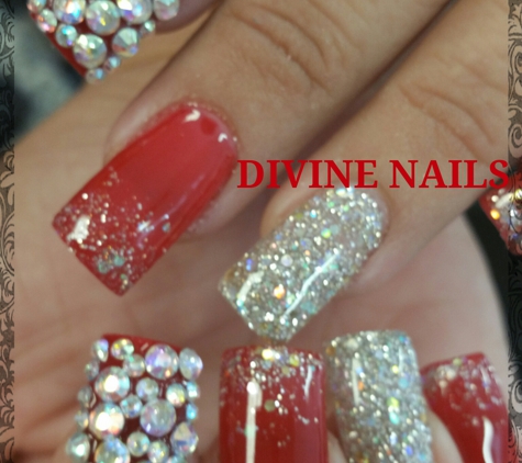 Divine Nails and Beauty Salon - Donna, TX